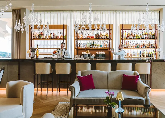 Royal Champagne Hotel & Spa